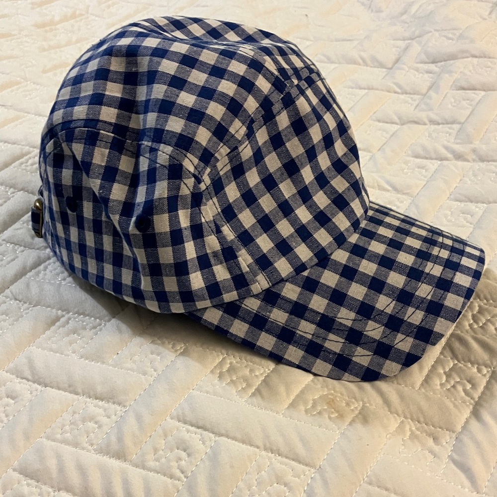 Duluth Trading Co Blue and White Gingham Cap